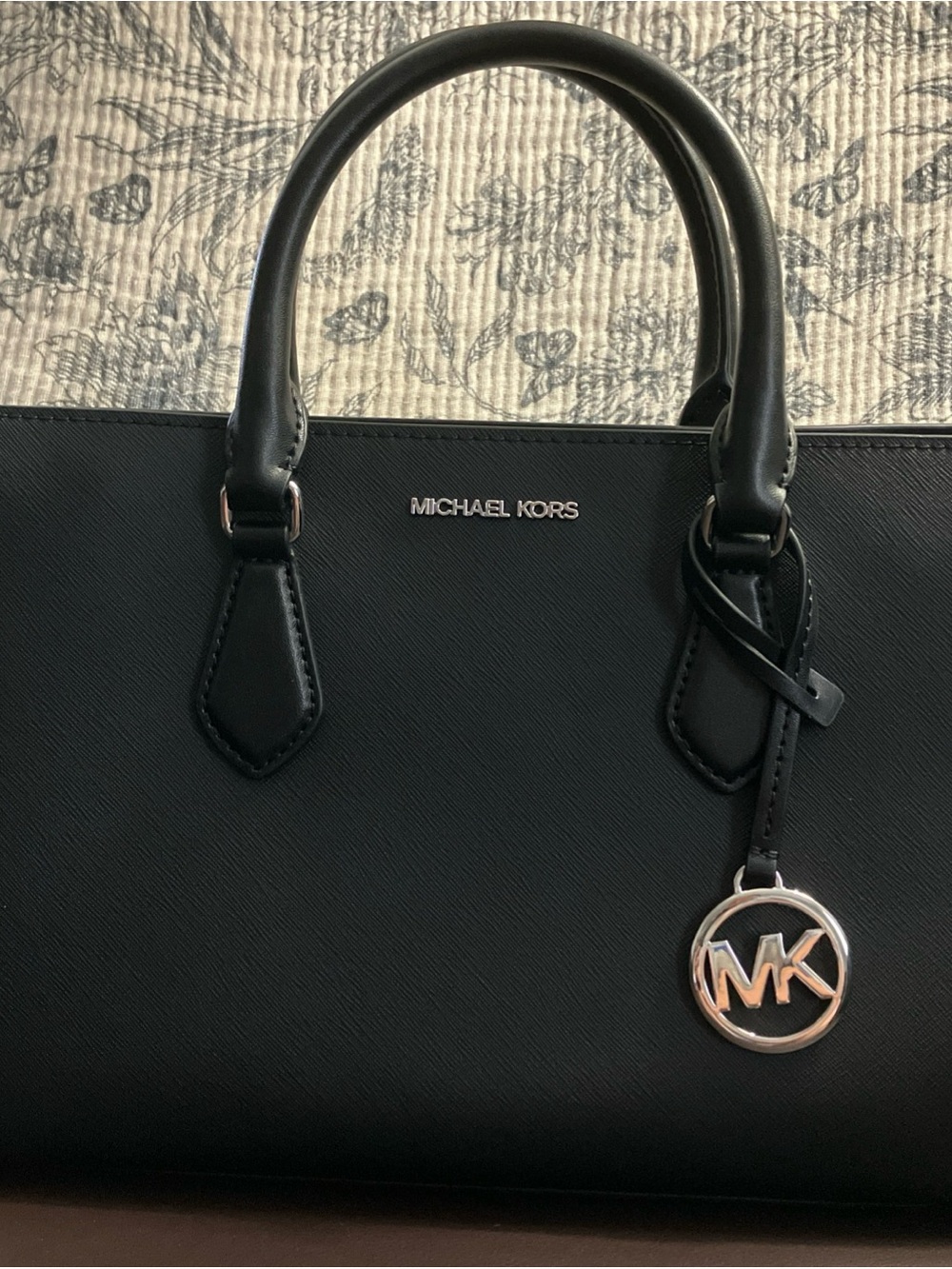 Michael  Kors Sheila Medium Logo Satchel Crossbody Black/Silver